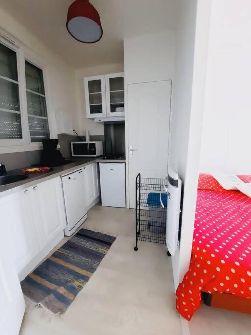Appartement Vue Mer Calais Esterno foto